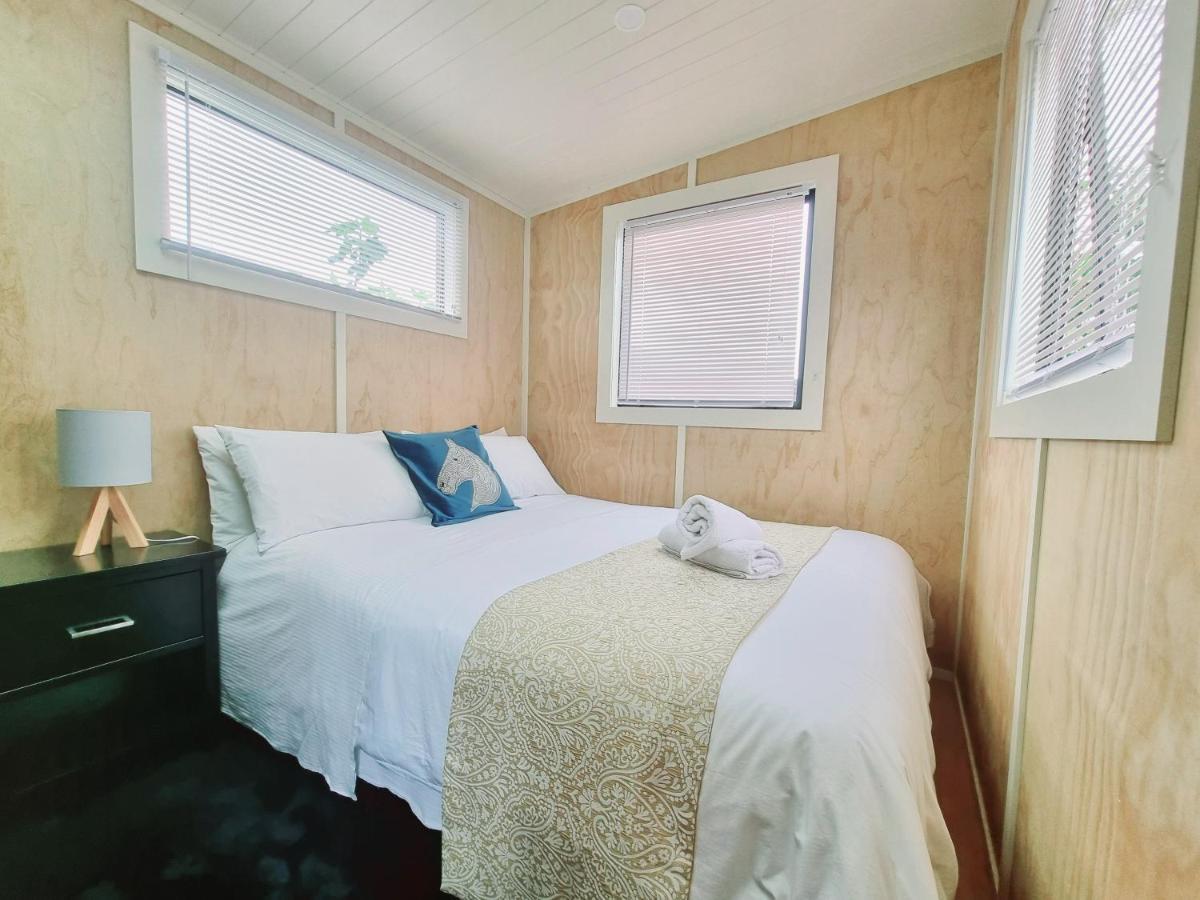 Dunedin Retreat Cabin ภายนอก รูปภาพ